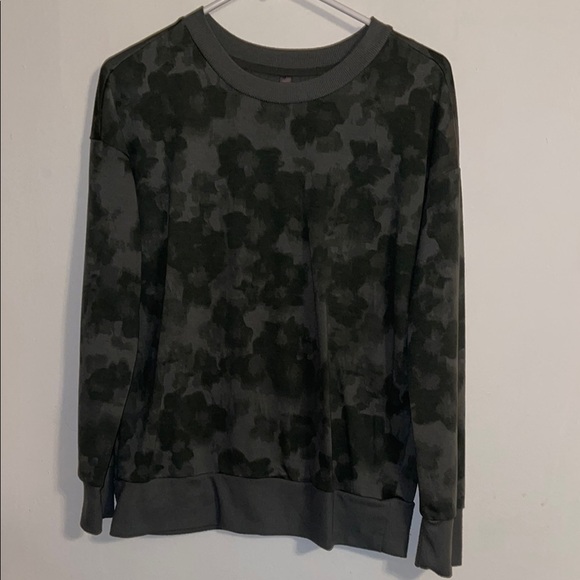 🌹Mondetta Camouflage Sweater - Picture 3 of 7